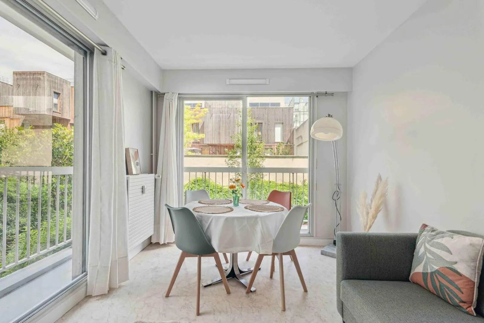 Le Charmant Paris 0*,  Frankrig